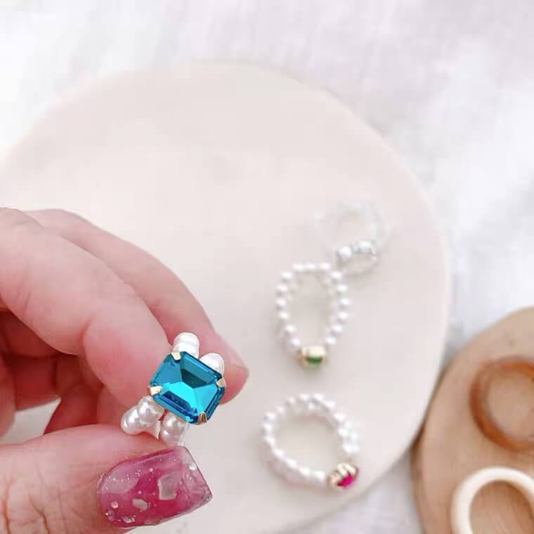 White Tanuki Blue / Standard Beaded Gemstone Rings