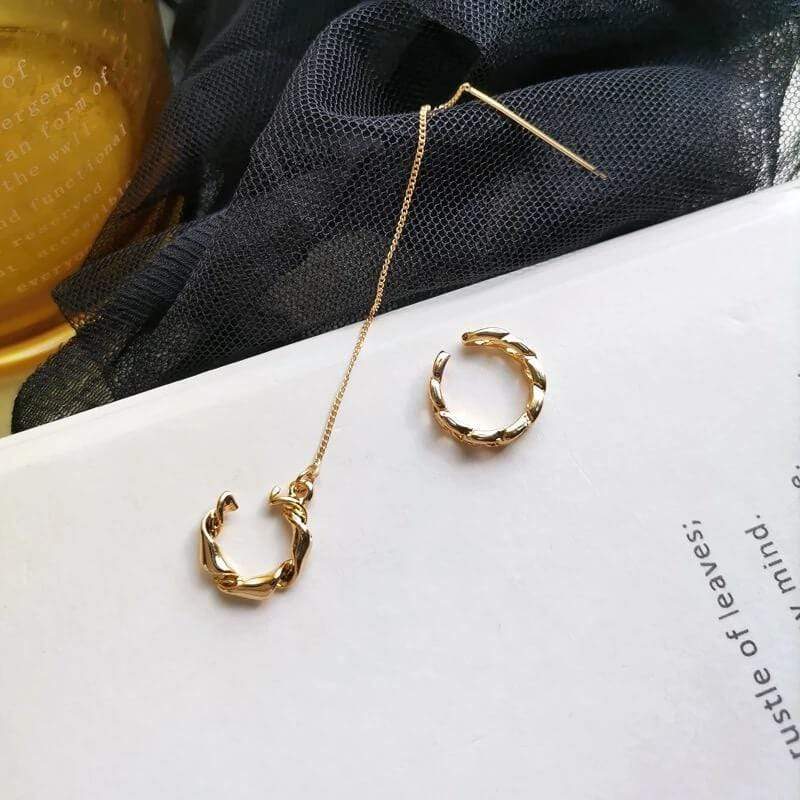 White Tanuki Gold Duo Cuff and Threader Earrings