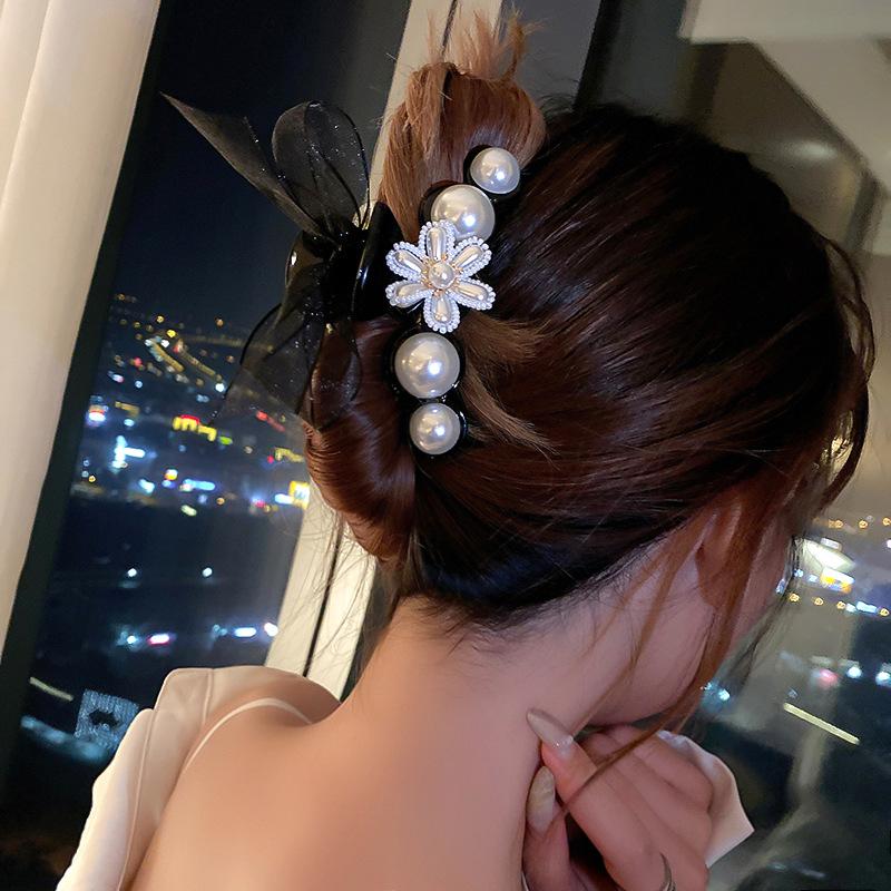 White Tanuki Midnight Floral Claw Clip
