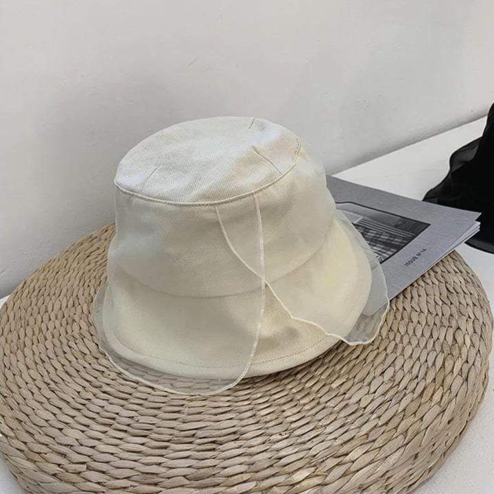 White Tanuki Off White Mesh Bucket Hat