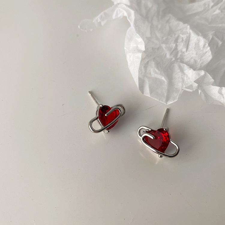 White Tanuki Paper Clip Heart Earrings