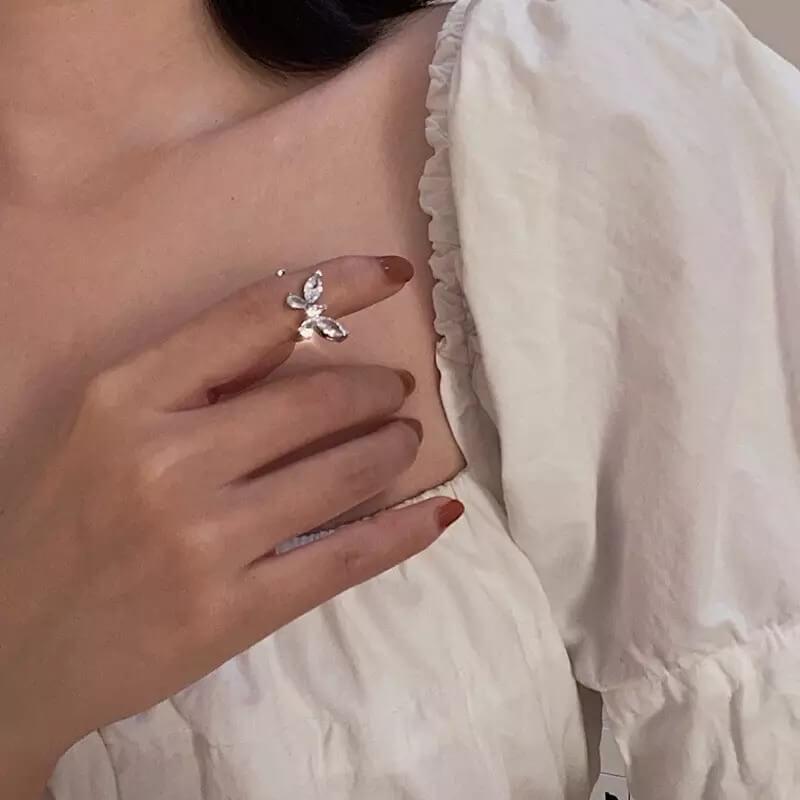 White Tanuki Diamond Butterfly Ring