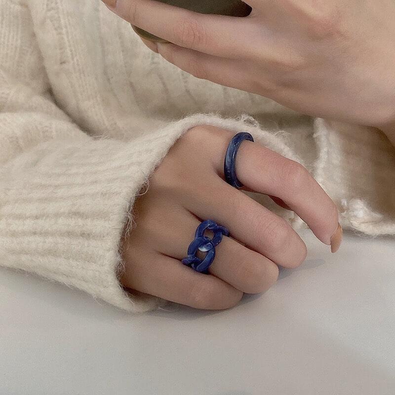 White Tanuki Duo Marbled Ring