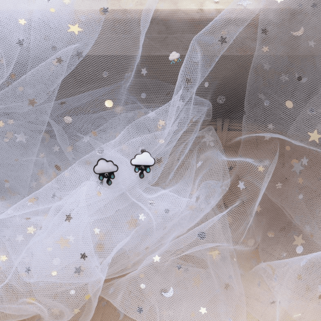 White Tanuki Earring Korean Rainy Day Earrings