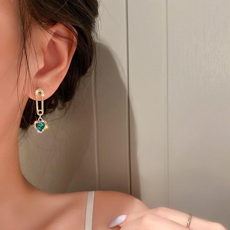 White Tanuki Emerald Paper Clip Earrings