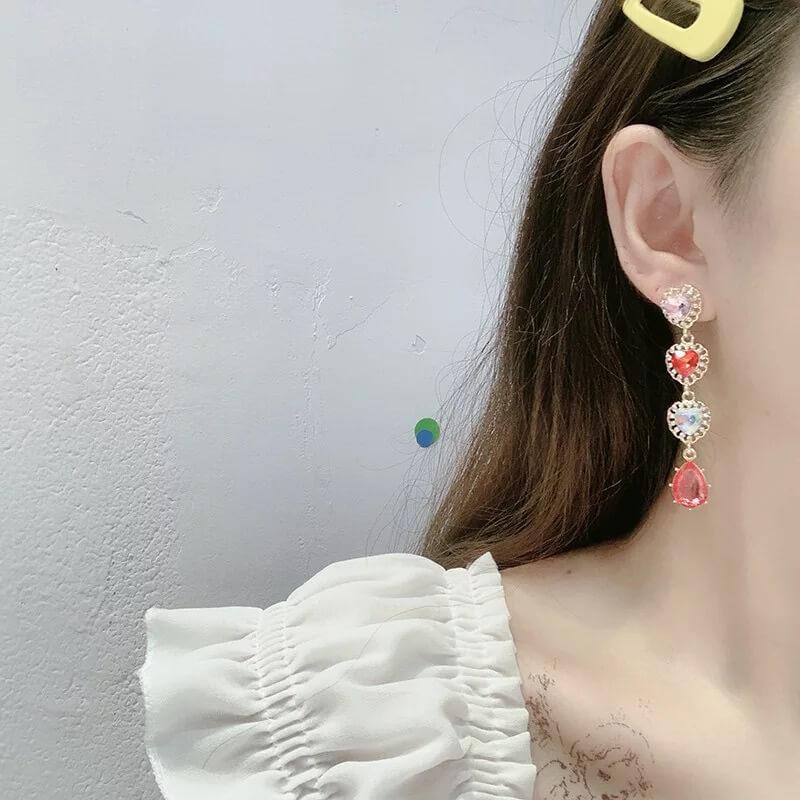 White Tanuki Gold / Standard Rosé Hearts Earrings