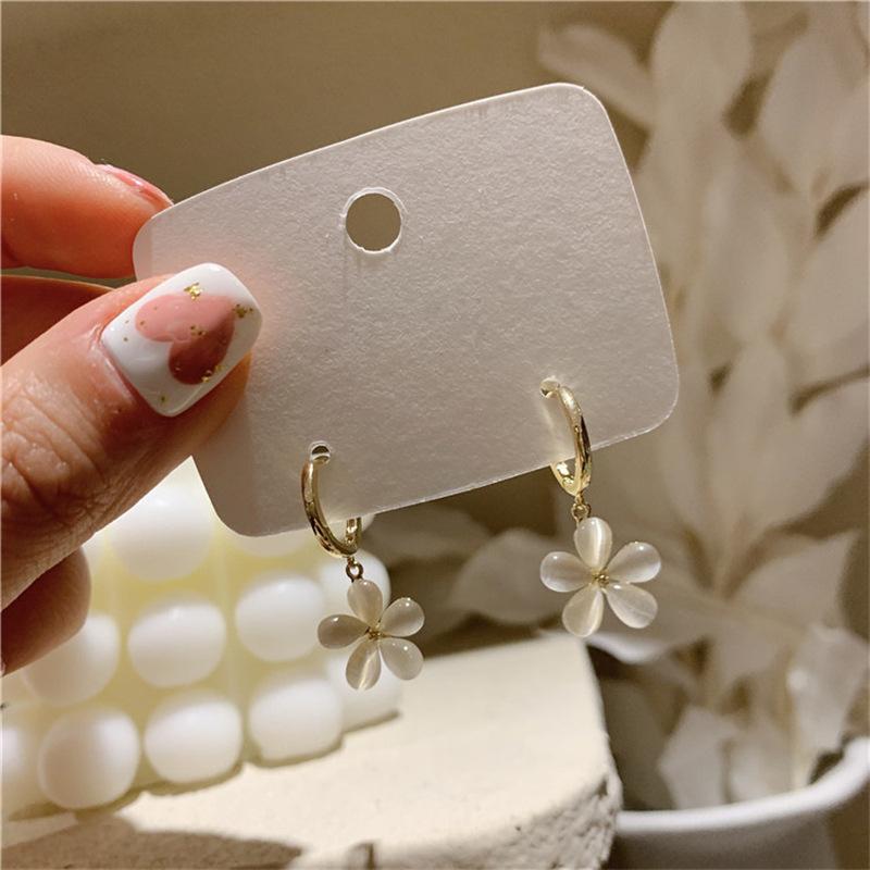 White Tanuki Mini Floral Earrings