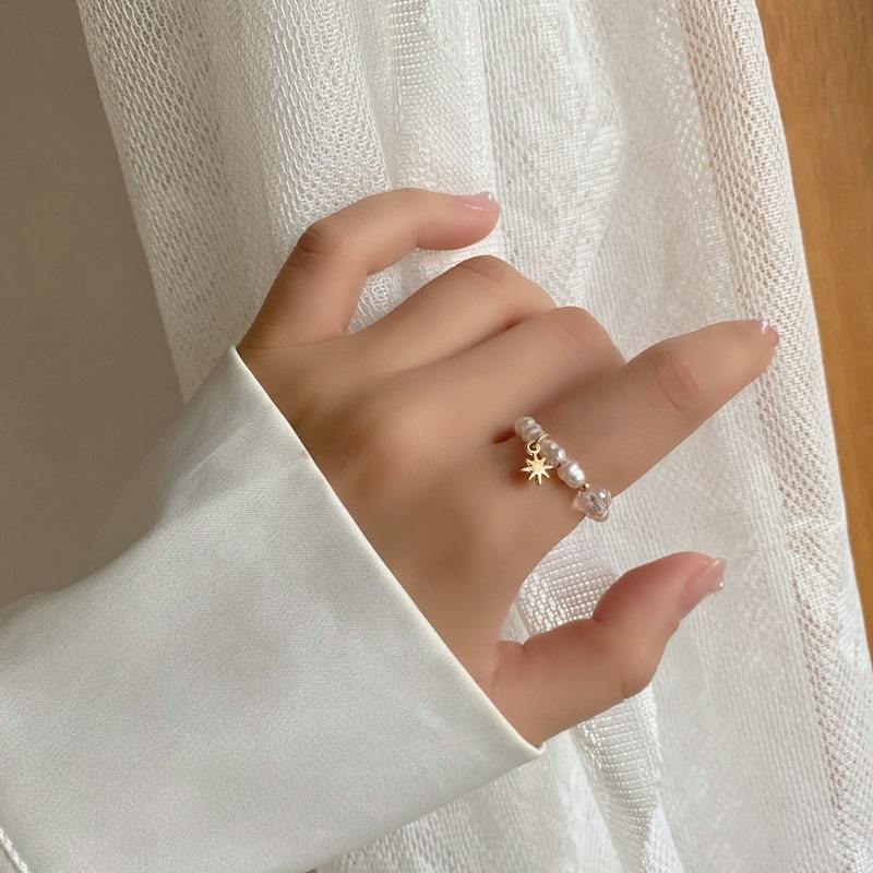 White Tanuki Pearl Charm Ring