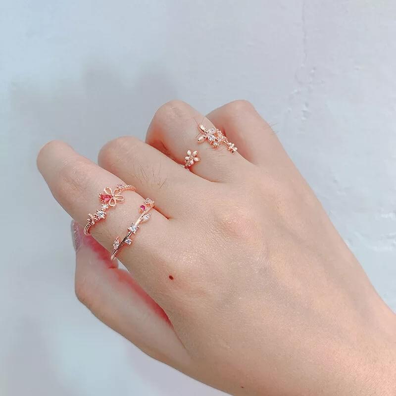 White Tanuki Pink Floral Rings