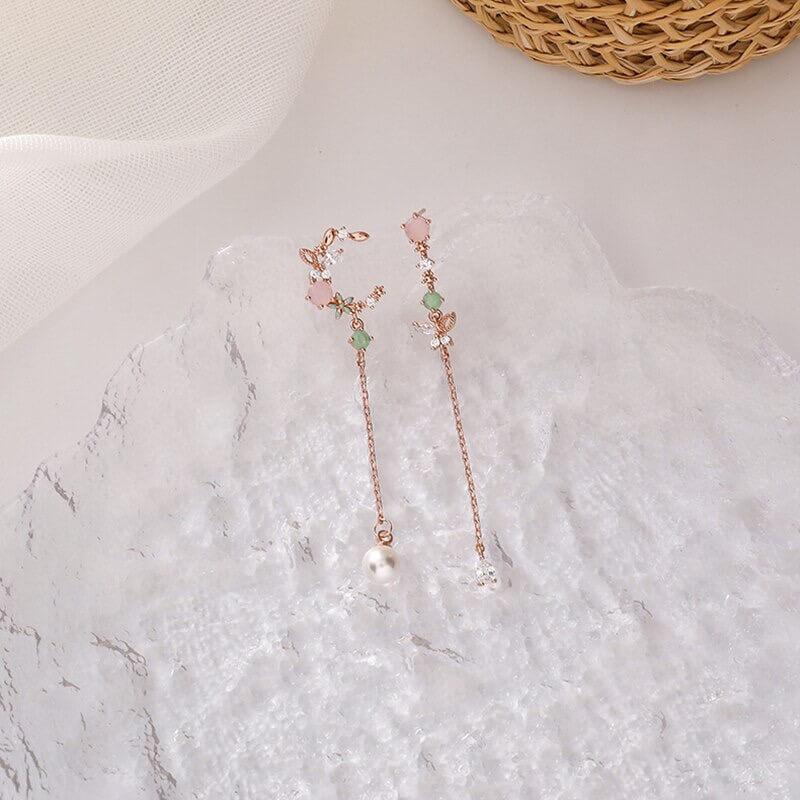 White Tanuki Pink / Standard Delicate Moonlight Earrings