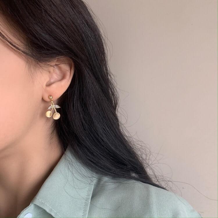 White Tanuki Rainier Cherries Earrings