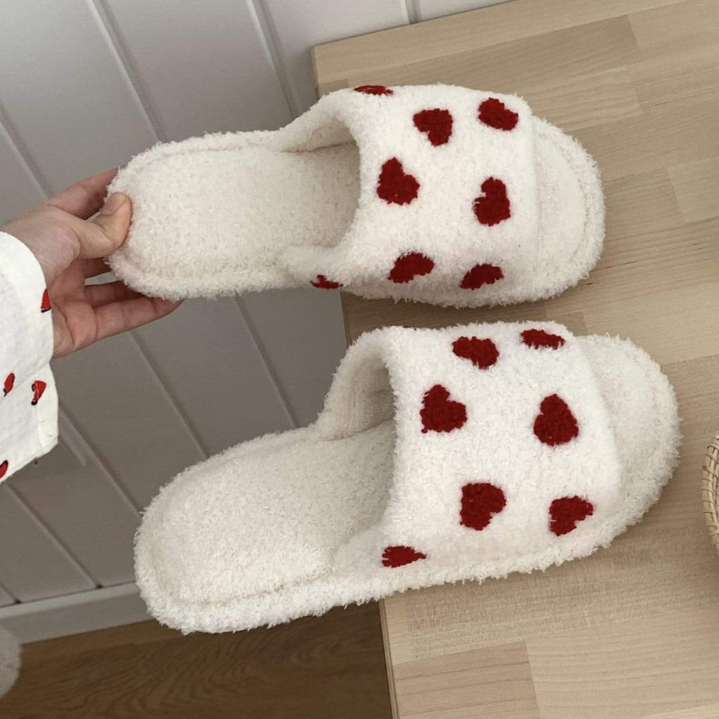 White Tanuki Slippers Red Hearts Slippers