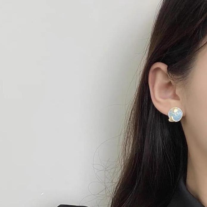 White Tanuki Sun and Moon Earrings